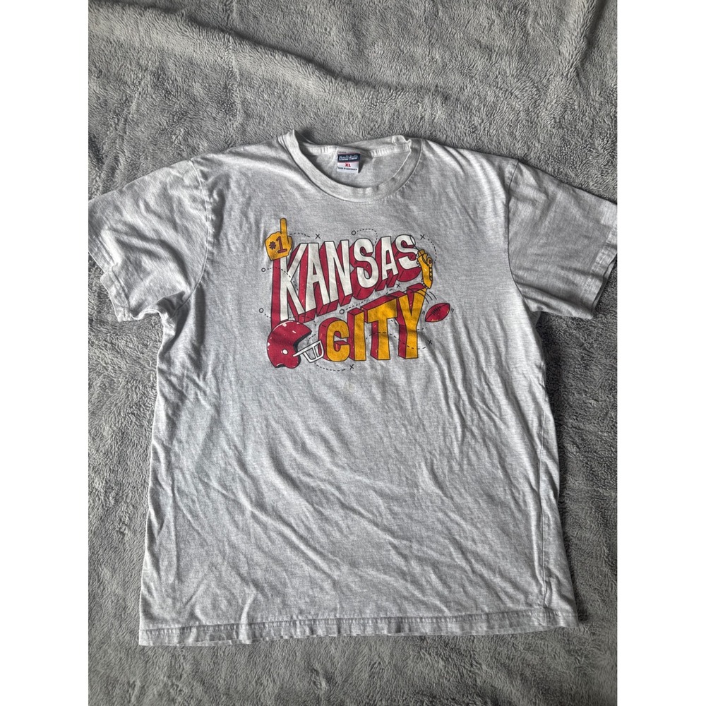 Charlie Hustle Kansas City Football Graphic T-Shirt Gray XL Unisex Crewneck